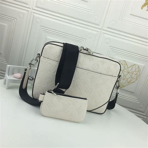 louis vuitton trio mini|louis vuitton trio messenger white.